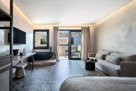 Aeonic Suites and Spa - 42
