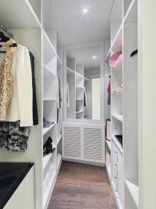 Boutique H10 Montcada - 54
