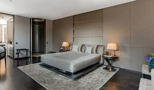 Armani Milano - 33