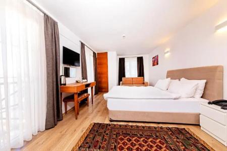 Neda Istanbul - 18