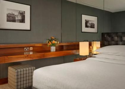 Sheraton Grand & Spa - 86