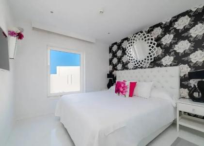 Lani's Suites de Luxe - Adults Only - 90