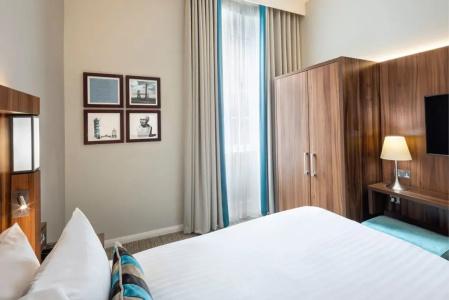 Courtyard by Marriott Edinburgh - 23