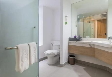 Centara Ao Nang Beach Resort & Spa Krabi - Sha Plus - 31