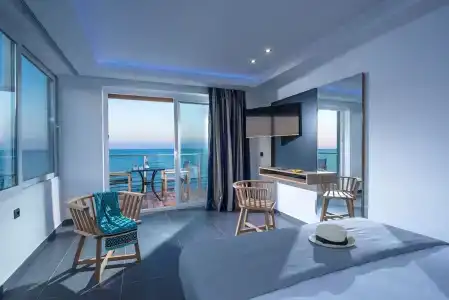 Infinity Blue Boutique & Spa - Adults Only - 13