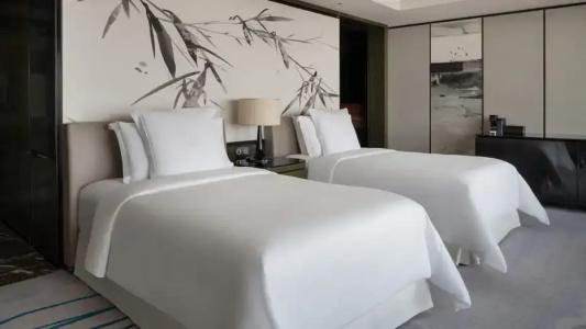 Four Seasons Guangzhou - 82