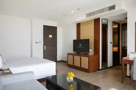The Berkeley Pratunam - 74