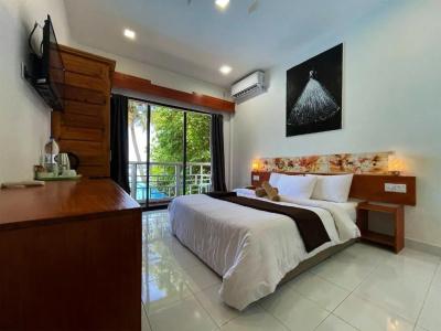 Paradise Retreat - 35