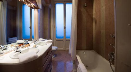 Grand & La Pace Spa - 50