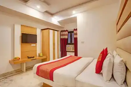 Hindustan- by Backpackers Heaven - 86