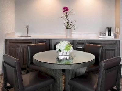 Mdr Marina Del Rey- a Doubletree By Hilton - 57