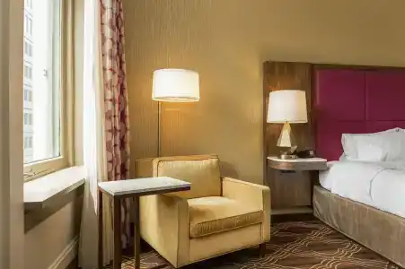 Hampton Inn Majestic Chicago Theatre District - 62