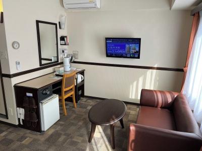 Toyoko Inn Tokyo Shinagawa Konan-guchi Tennozu Isle - 4