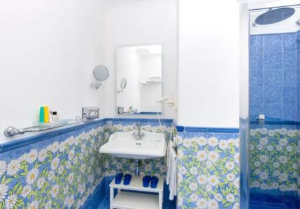 Relais Maresca Luxury Small - 65