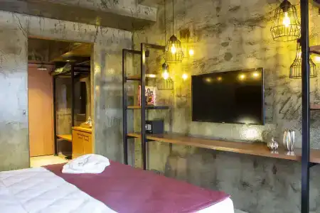 Meydan Besiktas - 36