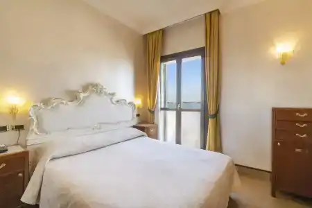 Panorama - 38