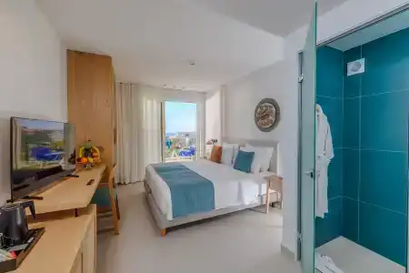 Oasis Beach - Adults Only - 41
