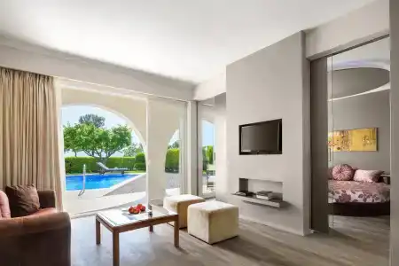 Alexandra Beach Spa Resort - 64