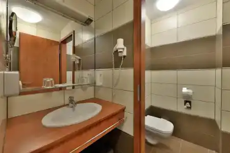 City Inn - 23