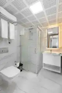 Theluna Suite - 33