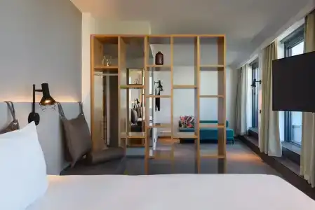 Moxy Lisbon City - 66