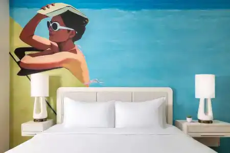 Hampton Inn Miami Beach - Mid Beach - 11