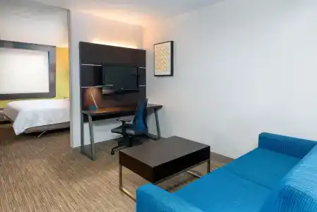 Holiday Inn Express Miami Airport Doral Area, An Ihg - 4