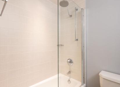 Courtyard By Marriott New York Jfk Airport - 40
