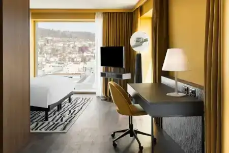 Renaissance Zurich Tower - 69