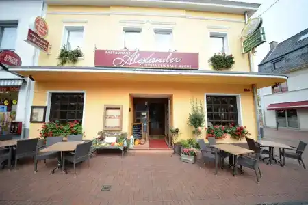 Alexander - 12