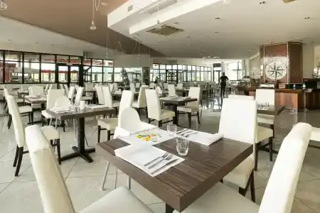 Mediterranee Family & Spa - 14