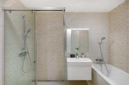 Emerald Downtown Suites - 28