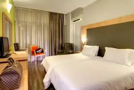 Polis Grand - 73