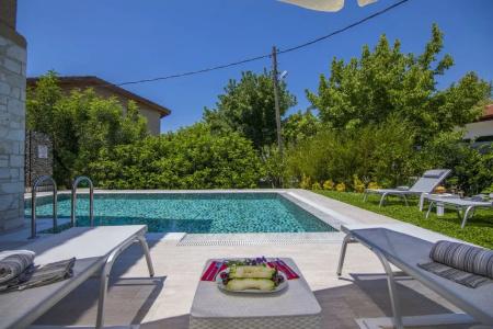 Volans Suites Villas - 61