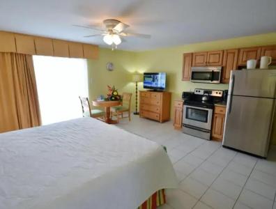 Atrium Beach and Spa St Maarten a Ramada by Wyndham - 45