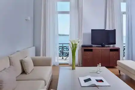 Poseidonion Grand - 98