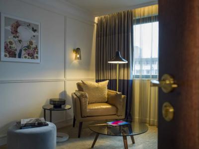 The Guardsman - Preferreds and Resorts - 62