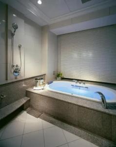 La Suite Kobe Harborland - 44