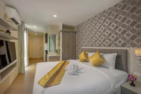 Splendid Sea View Resort - 12