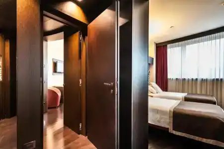 Crowne Plaza Milan City, An Ihg - 9