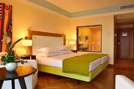 Pestana Promenade Ocean Resort - 29