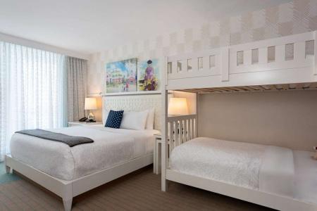 Wyndham Grand - 57