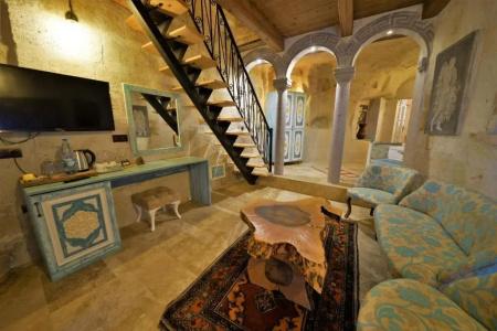 Caftan Cave Suites - 32