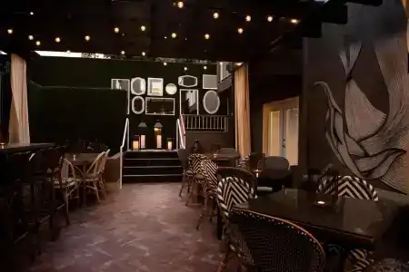 Chamberlain West Hollywood - 18