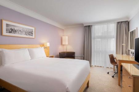 Hilton London Kensington - 42