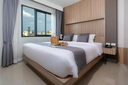 Patong Bay Residence - 30