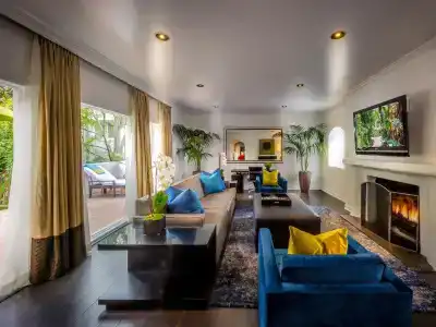 Sunset Marquis - 75