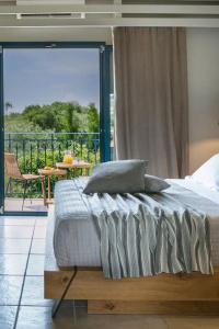 Avithos Resort - 4