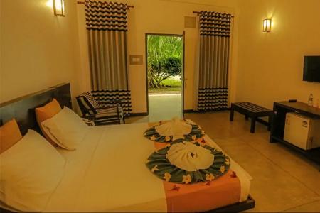 Lagoon Paradise Beach Resort - 38