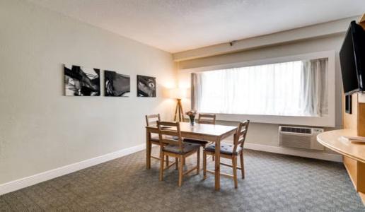 Crest Suites - 60